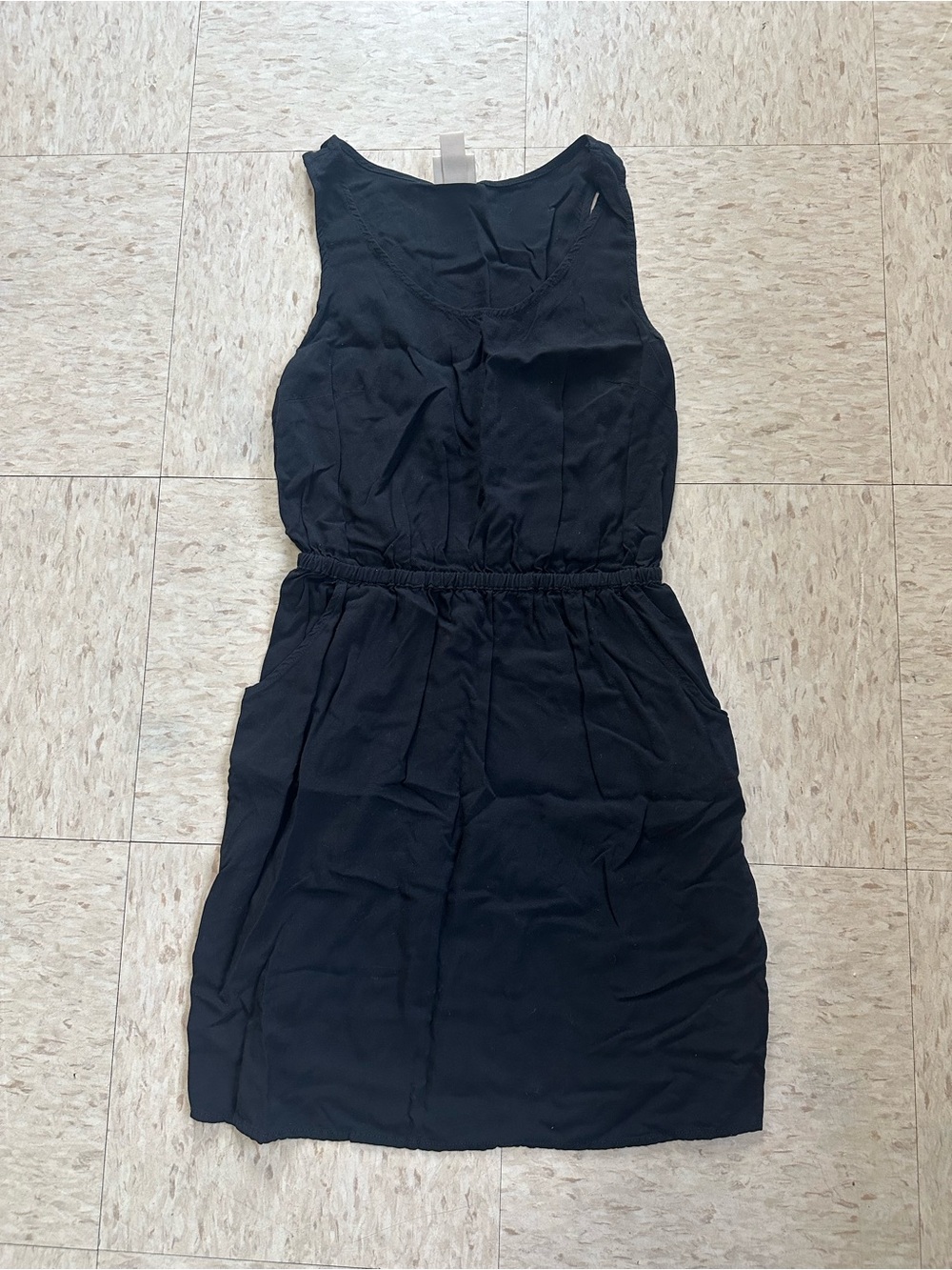 Women’s Black Sleeveless Elastic-Waist Dress